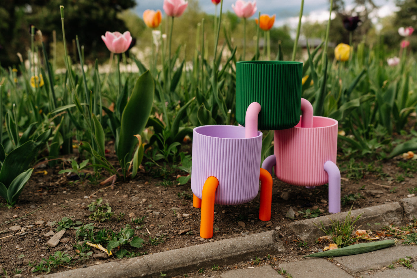 Cute flower pot - scalloped